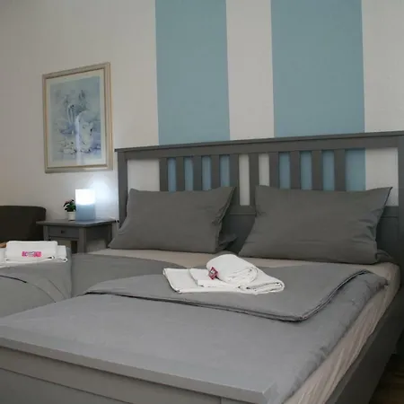 Edelweiss - Adults Only Bed & Breakfast Neustadt am Rennsteig